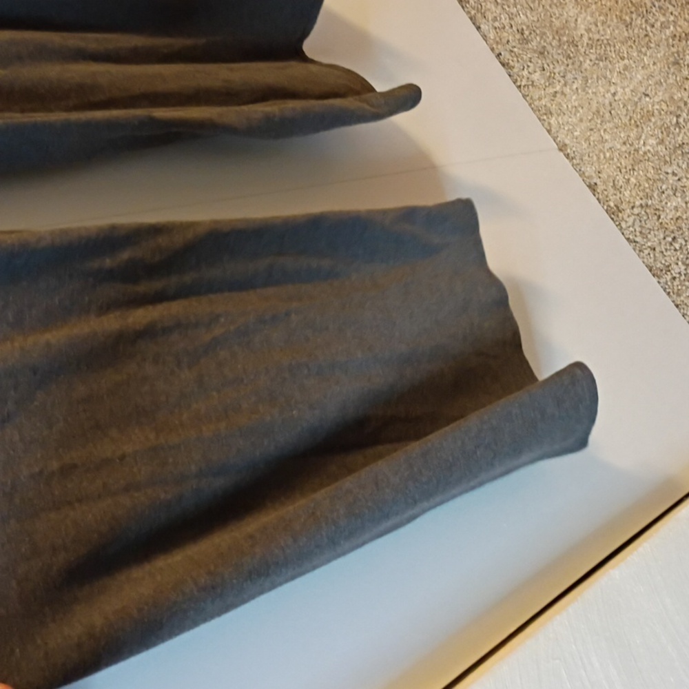 Flowy Gray Women's Wide-Leg Pants - Picture 3 of 4